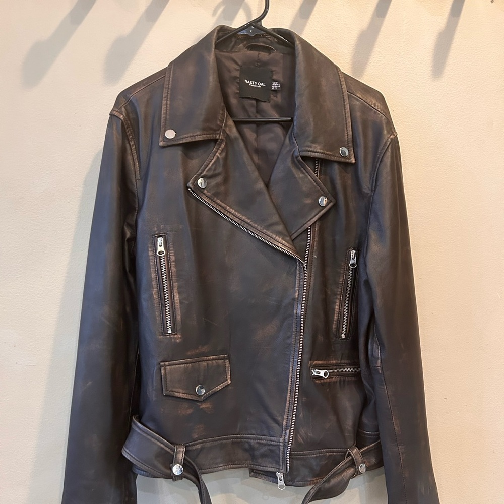 Oversized leather biker jacket - Picture 4 of 8